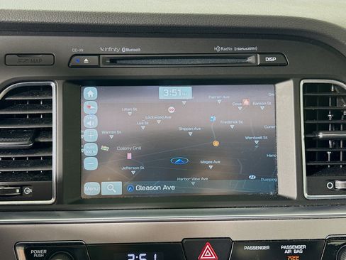 Used 2017 Hyundai Sonata Limited w/ Ultimate Package 04 image 16