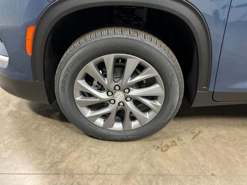 New 2026 Buick Enclave Preferred image 9