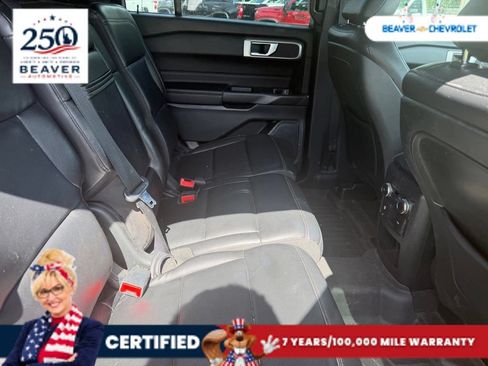 Used 2020 Ford Explorer XLT w/ Equipment Group 202A RWD image 10