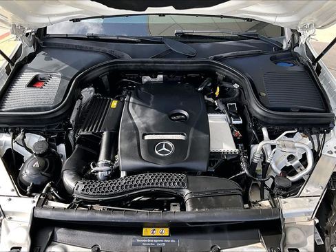 Certified 2019 Mercedes-Benz GLC 300 image 27
