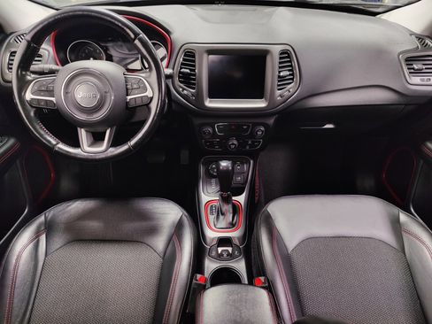 Used 2020 Jeep Compass Trailhawk w/ Cold Weather Group image 13