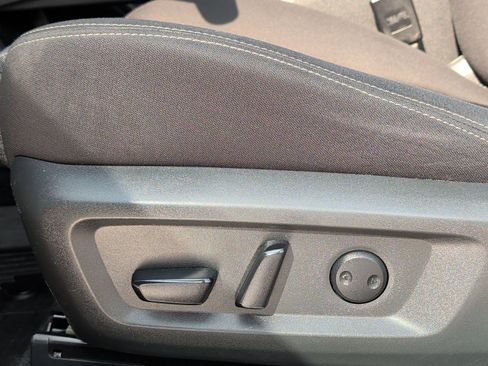 Used 2021 Nissan Rogue SV FWD image 10