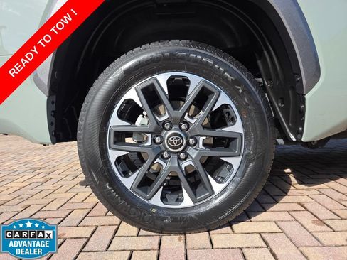 Used 2024 Toyota Tundra Limited w/ Power Package RWD image 19