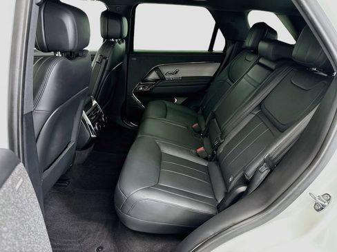 Certified 2025 Land Rover Range Rover Sport Dynamic SE AWD/4WD image 20