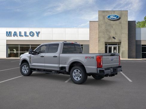 New 2026 Ford F250 XLT w/ FX4 Off-Road Package image 4