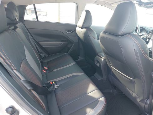 Used 2025 Subaru Crosstrek 2.5i Limited image 32