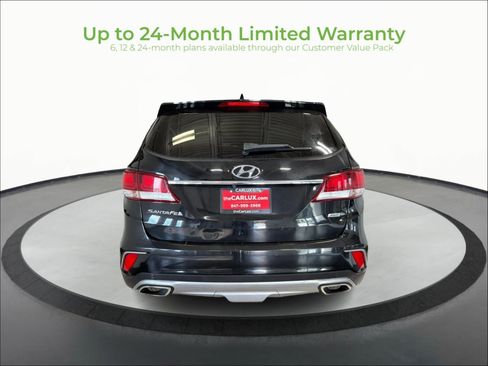 Used 2017 Hyundai Santa Fe SE AWD/4WD image 6