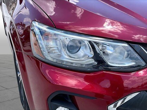 Used 2017 Chevrolet Sonic LT w/ Convenience Package FWD image 26