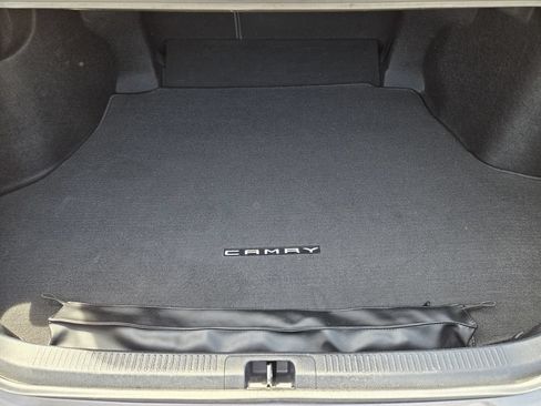 Used 2018 Toyota Camry SE w/ Audio Package FWD image 21