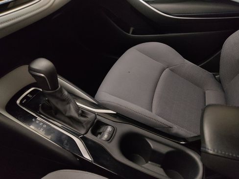 Used 2021 Toyota Corolla SE w/ Carpet Mat Package (TMS) image 26