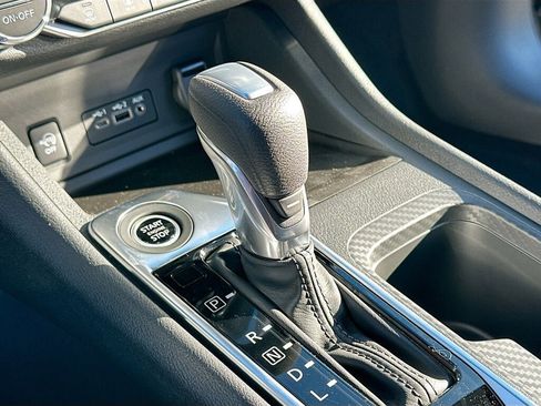 New 2025 Nissan Sentra SV image 10