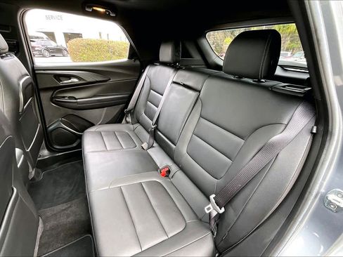 Used 2021 Chevrolet TrailBlazer ACTIV w/ Sun and Liftgate Package image 19