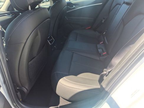 Used 2026 Genesis G70 2.5T image 26