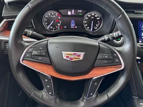 Certified 2023 Cadillac XT5 Premium Luxury w/ LPO, Floor Liner Package AWD/4WD image 12
