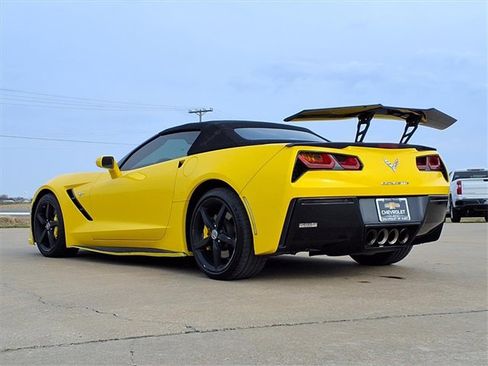 Used 2014 Chevrolet Corvette Stingray Convertible w/ 3LT Preferred Equipment Group image 7