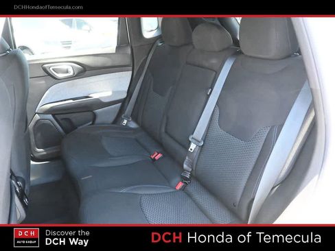 Used 2024 Jeep Compass Sport AWD/4WD image 19