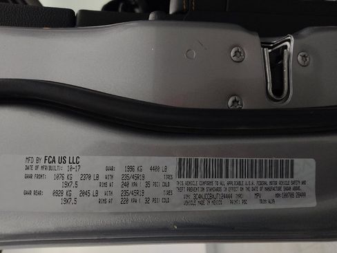 Used 2018 Jeep Compass Limited w/ Navigation Group FWD image 33