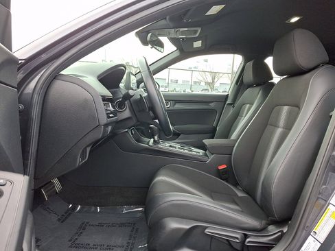 Used 2022 Honda Civic Sport image 14