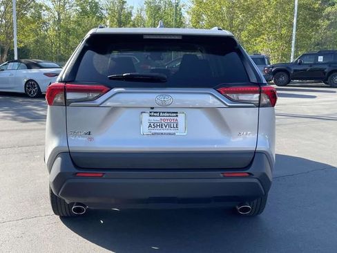 Used 2024 Toyota RAV4 XLE FWD image 4
