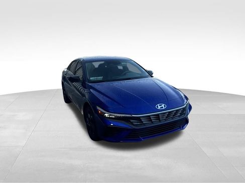 New 2026 Hyundai Elantra Sport image 2