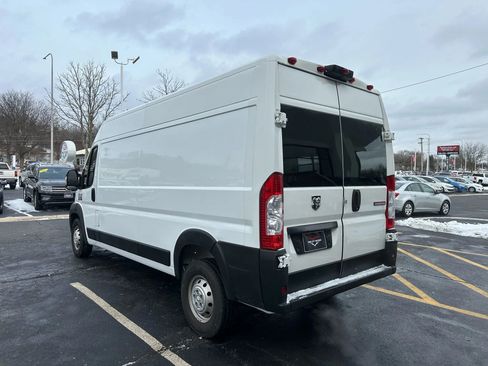 Used 2021 RAM ProMaster 2500 image 5