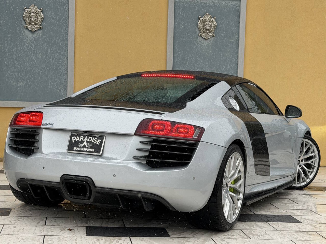 Used 2012 Audi R8 V8 AWD/4WD image 4