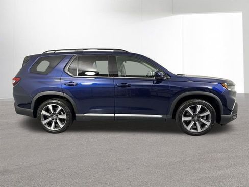 Used 2024 Honda Pilot Elite image 39