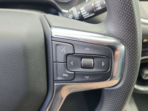 Used 2025 Chevrolet Blazer LT AWD/4WD image 22