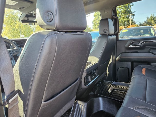 Used 2025 GMC Sierra 3500 AT4 w/ AT4 Premium Plus Package AWD/4WD image 19