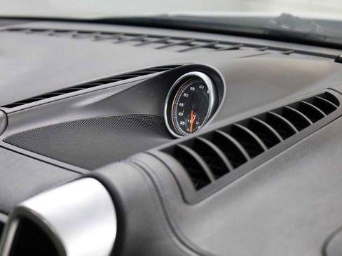 Used 2018 Porsche Cayenne GTS image 23