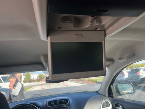 Used 2014 Dodge Journey Limited image 25