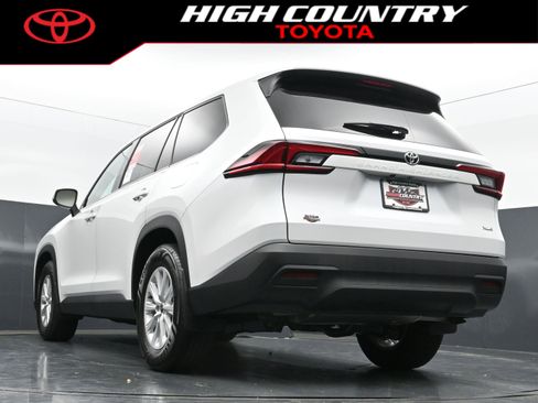 New 2026 Toyota Grand Highlander XLE FWD image 38