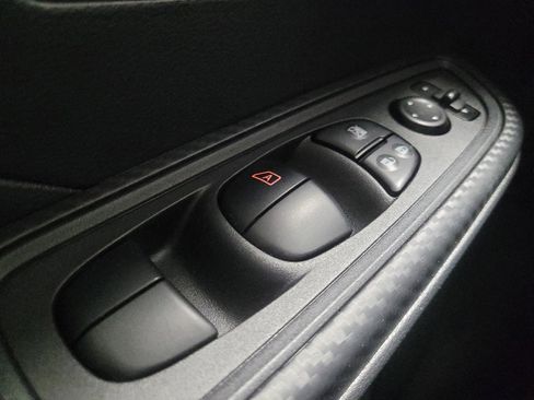 Used 2025 Nissan Versa SV w/ Trunk Package FWD image 27