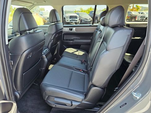 Used 2026 Hyundai Santa Fe SEL FWD image 19