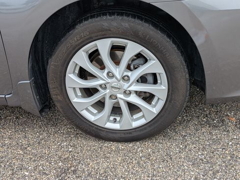 Used 2019 Nissan Sentra SV w/ Protection Package FWD image 11