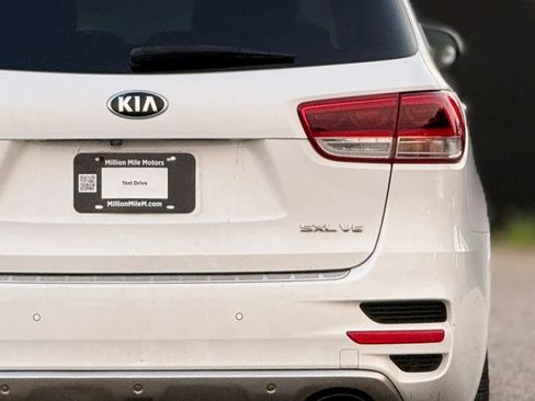 Used 2016 Kia Sorento SX w/ SXL Technology Package AWD/4WD image 14
