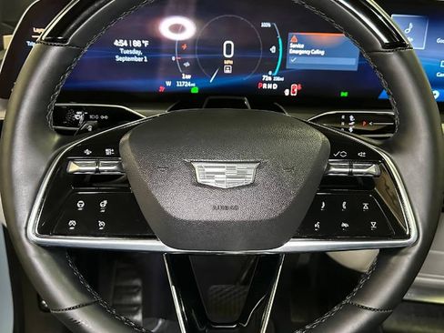 Used 2024 Cadillac Lyriq Sport RWD image 24