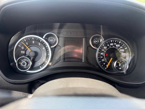 Used 2022 RAM 1500 Big Horn AWD/4WD image 22
