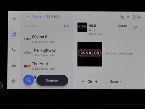 Certified 2025 Toyota RAV4 SE image 27