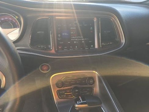 Used 2018 Dodge Challenger SRT Hellcat image 8