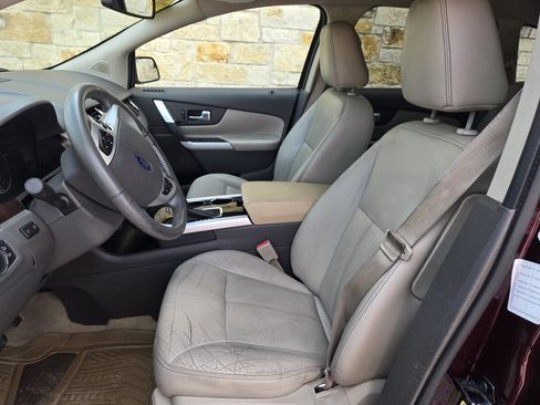 Used 2011 Ford Edge Limited FWD image 5