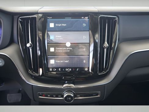 New 2025 Volvo XC60 B5 Core w/ Climate Package image 10