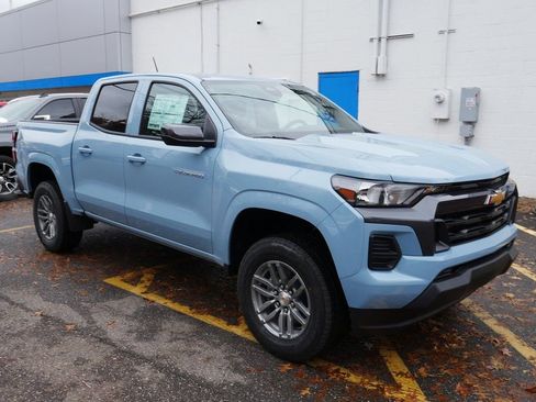 New 2026 Chevrolet Colorado LT w/ Advanced Trailering Package image 2