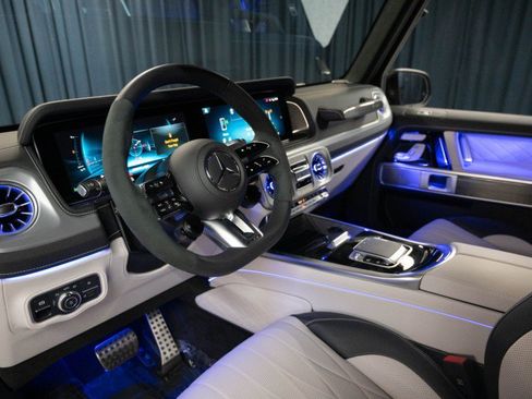 Certified 2025 Mercedes-Benz G 63 AMG 4MATIC image 12