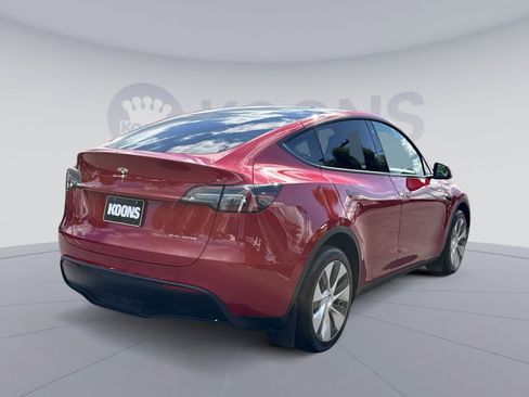 Used 2023 Tesla Model Y Long Range AWD/4WD image 7