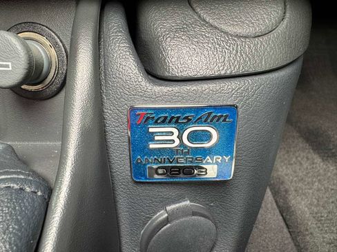 Used 1999 Pontiac Firebird Formula image 41