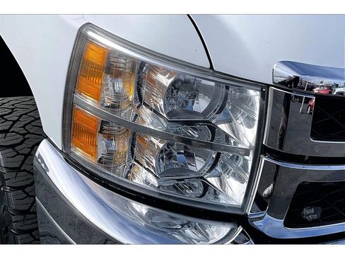 Used 2011 Chevrolet Silverado 3500 LT w/ Interior Plus Package image 27