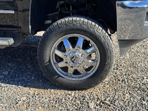 Used 2019 Chevrolet Silverado 3500 LTZ w/ Duramax Plus Package image 5