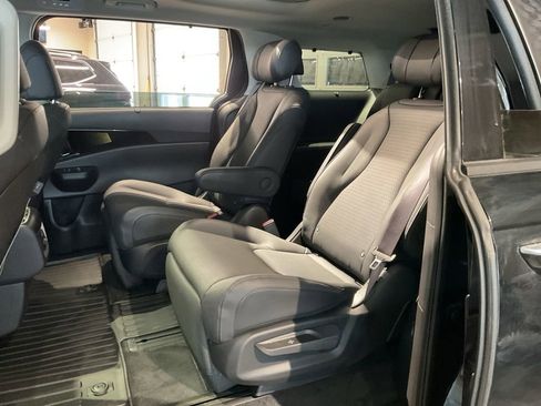 New 2026 Kia Carnival SX Prestige FWD image 22