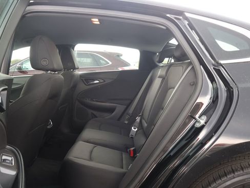 Used 2025 Chevrolet Malibu LT FWD image 35